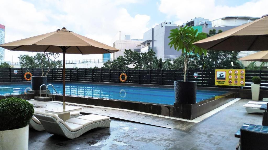 The Arista Hotel Palembang Exterior photo