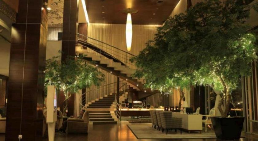 The Arista Hotel Palembang Exterior photo