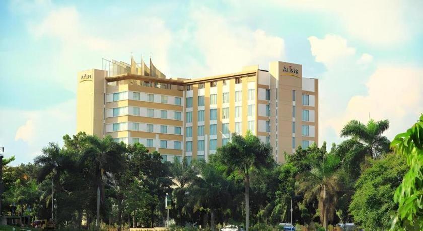 The Arista Hotel Palembang Exterior photo
