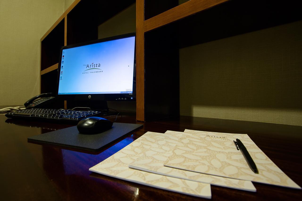 The Arista Hotel Palembang Exterior photo